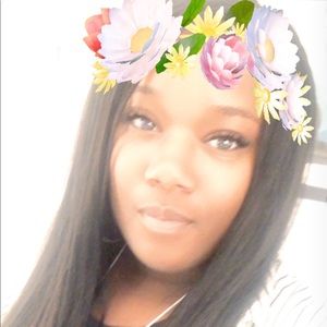 Meet your Posher, Brittney